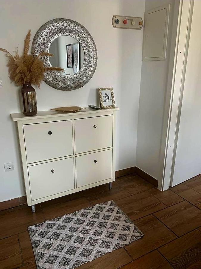 Studio Apartmant Leona With Parking Place Split Eksteriør bilde