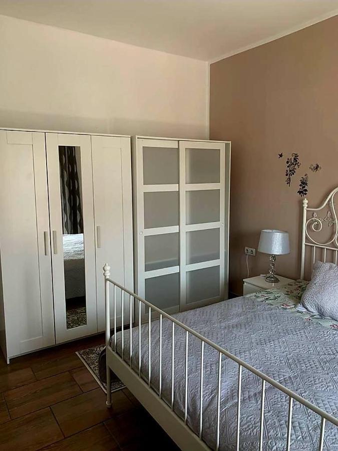 Studio Apartmant Leona With Parking Place Split Eksteriør bilde
